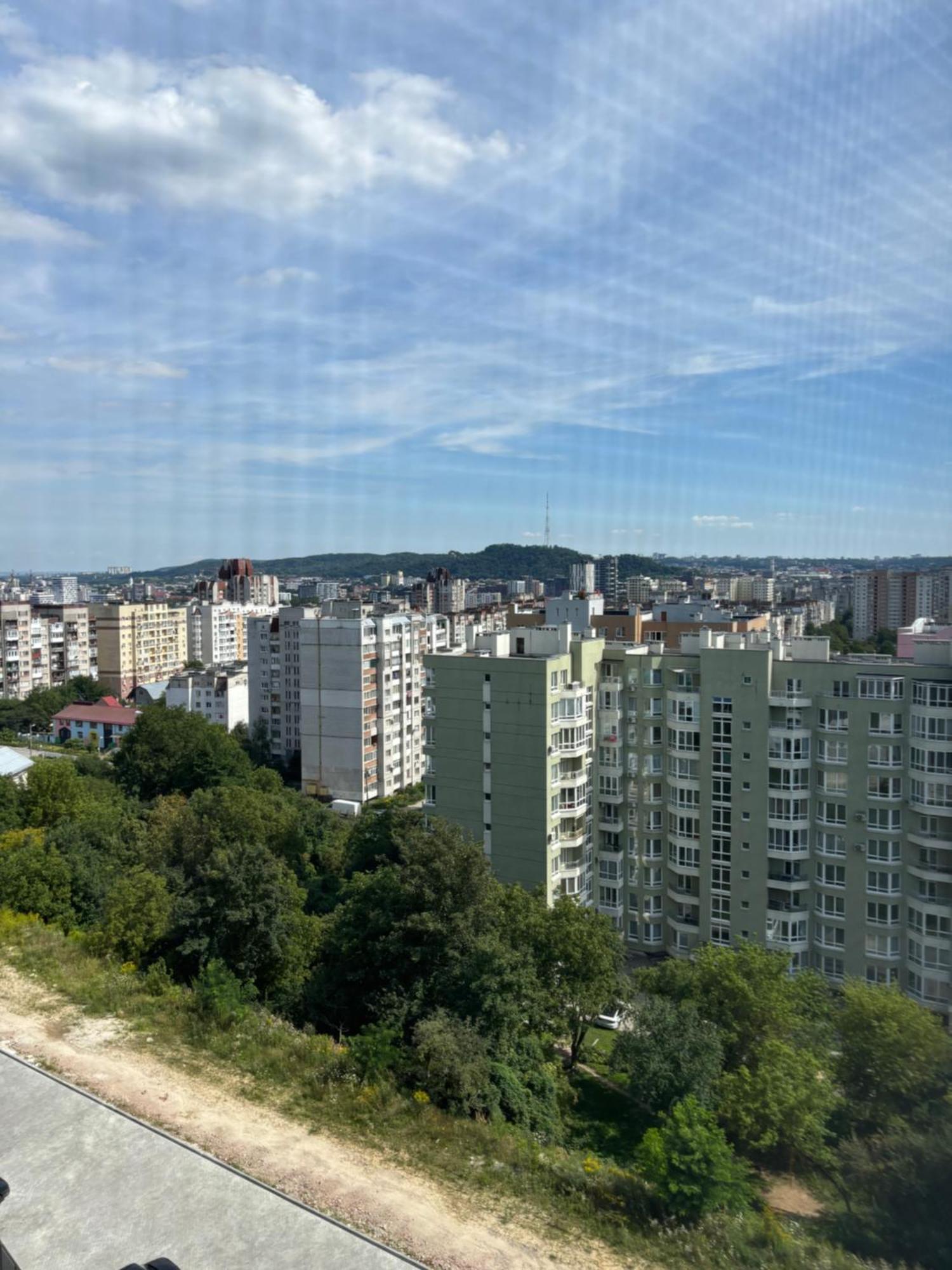 Апартаменти З Виглядом На Місто Lviv Exterior foto